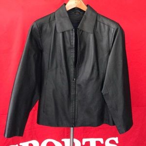 Venezia stunning leather jacket w/zipper Sz 14-16